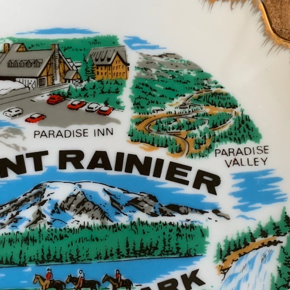 Vintage Mount Rainier Plate